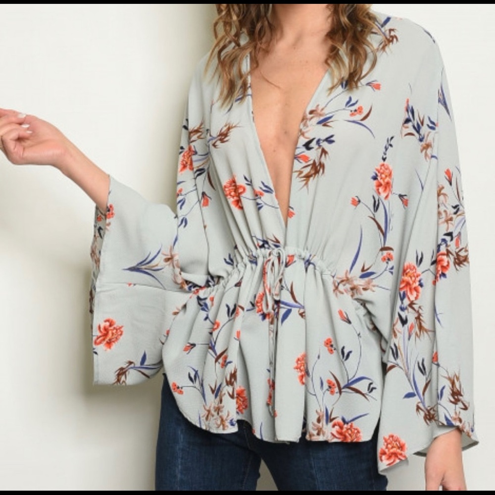 Boho Gray Blue floral top
